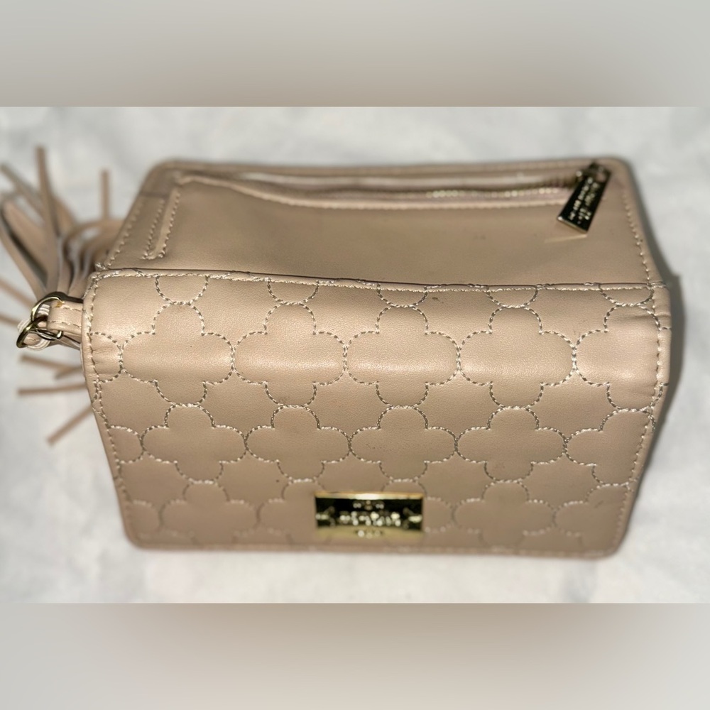 NANETTE LEPORE QUILTED PHONE WALLET - Picture 5 of 5